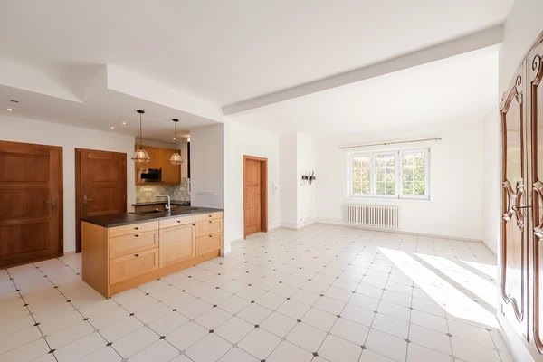 Na Ořechovce, Střešovice - Prague 6 | Rent, House, Six-bedroom (7+kk), 180 m²