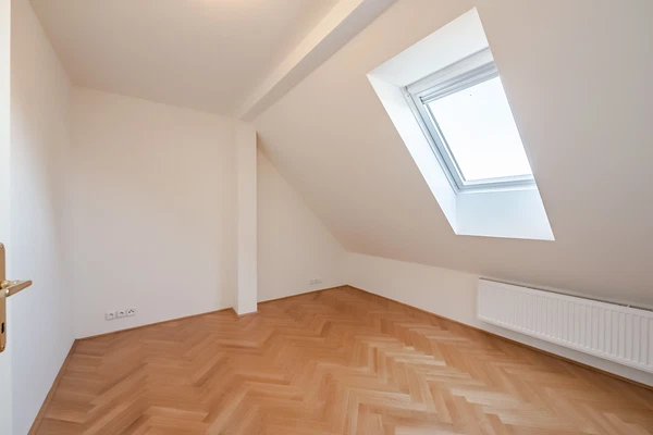 Na Ořechovce, Střešovice - Prague 6 | Rent, House, Six-bedroom (7+kk), 180 m²