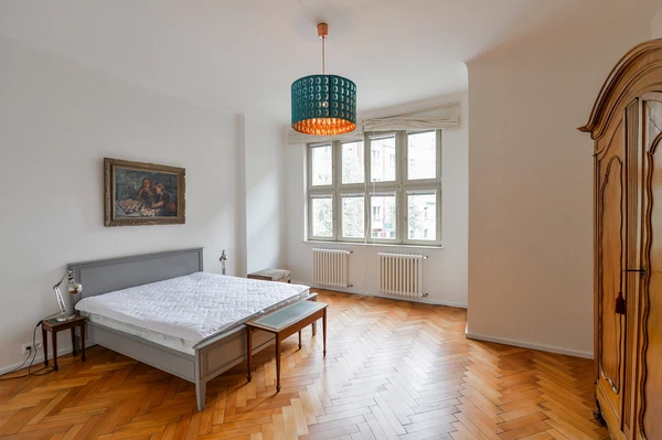 Jaselská, Bubeneč - Prague 6 | Rent, Apartment, Three-bedroom (4+kk), 117 m²