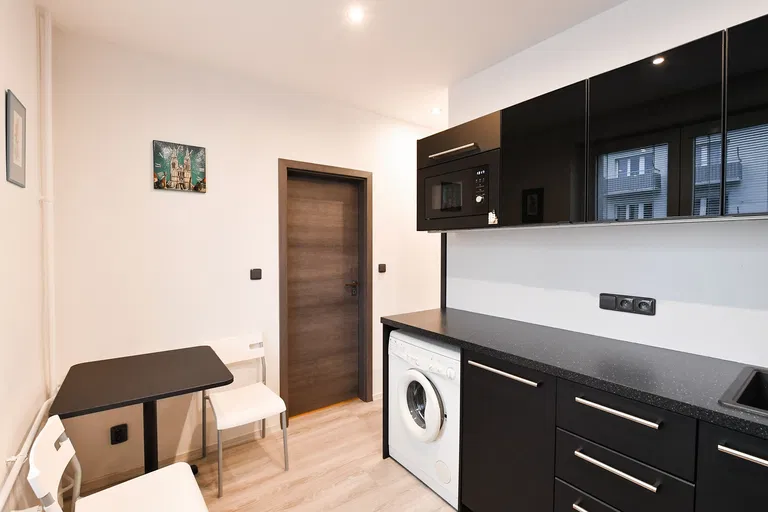 Sadská, Hloubětín - Prague 9 | Rent, Apartment, One-bedroom (2+1), 51 m²