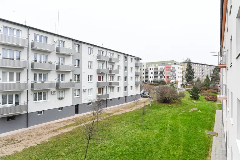 Sadská, Hloubětín - Prague 9 | Rent, Apartment, One-bedroom (2+1), 51 m²