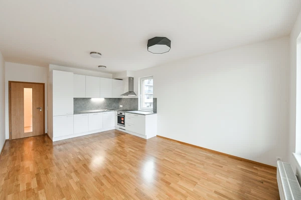 Waltariho, Hloubětín - Praha 9 | Pronájem, Byt, 2+kk, 52 m²