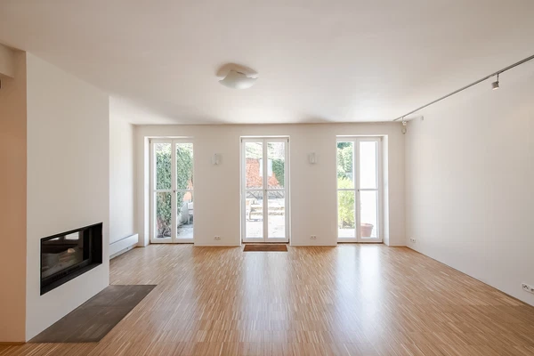 Pod Závěrkou, Smíchov - Prague 5 | Rent, House, Five-bedroom (6+kk), 350 m²