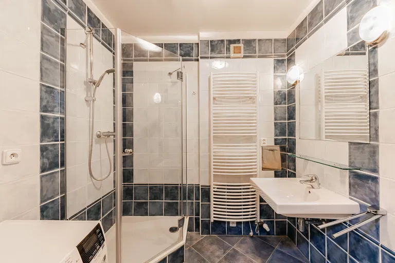 Jaselská, Bubeneč - Praha 6 | Pronájem, Byt, 4+kk, 146 m²