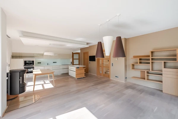 Kellnerova, Stodůlky - Praha 5 | Pronájem, Rodinný dům, 7+kk, 378 m²