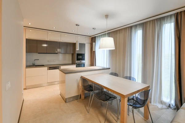 Pod Kaštany, Bubeneč - Prague 6 | Rent, Apartment, One-bedroom (2+kk), 88 m²