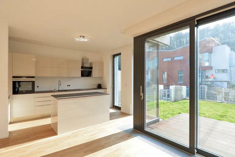V Šáreckém údolí, Dejvice - Prague 6 | Rent, House, Four-bedroom (5+kk), 190 m²
