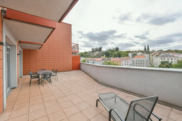 Horská, Nové Město - Prague 2 | Rent, Apartment, Three-bedroom (4+kk), 117 m²