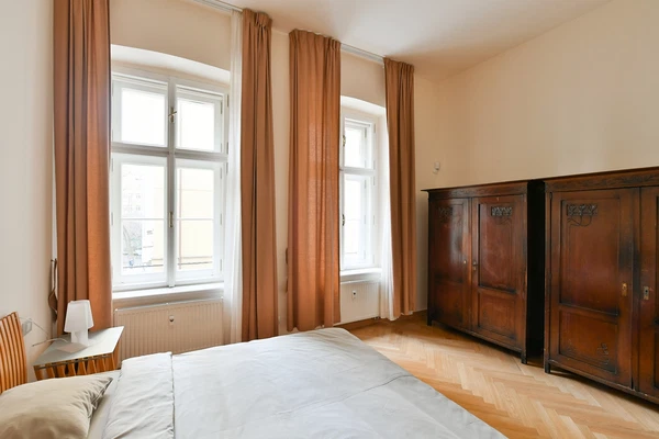 Újezd, Malá Strana - Prague 1 | Rent, Apartment, One-bedroom (2+kk), 80 m²