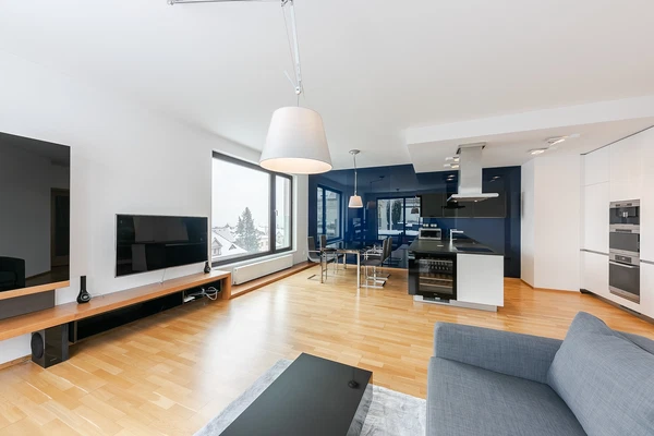 Korunní, Vinohrady - Prague 10 | Rent, Apartment, Two-bedroom (3+kk), 90 m²