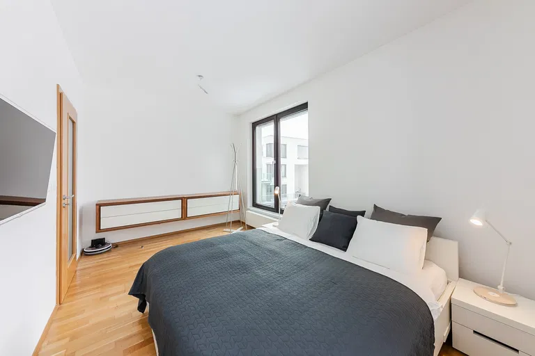 Korunní, Vinohrady - Prague 10 | Rent, Apartment, Two-bedroom (3+kk), 166 m²