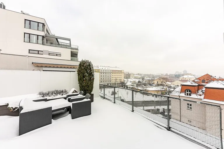 Korunní, Vinohrady - Prague 10 | Rent, Apartment, Two-bedroom (3+kk), 166 m²