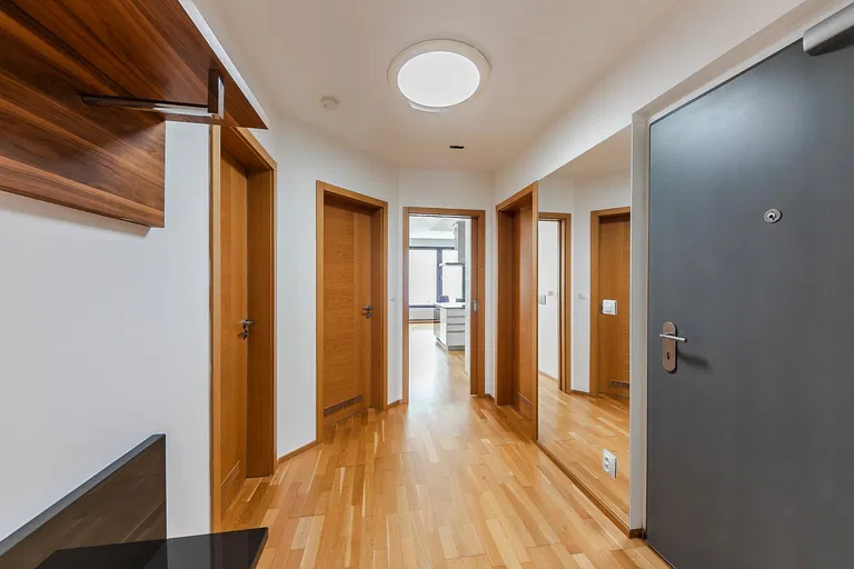 Korunní, Vinohrady - Prague 10 | Rent, Apartment, Two-bedroom (3+kk), 166 m²