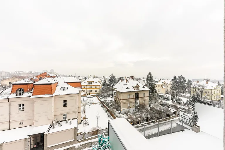 Korunní, Vinohrady - Prague 10 | Rent, Apartment, Two-bedroom (3+kk), 166 m²