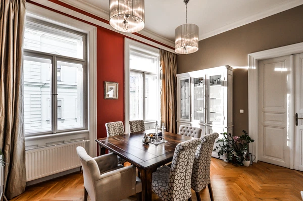 Zborovská, Malá Strana - Prague 5 | Rent, Apartment, Four-bedroom (5+kk), 186 m²