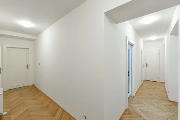 Gotthardská, Bubeneč - Prague 6 | Rent, Apartment, Two-bedroom (3+1), 115 m²