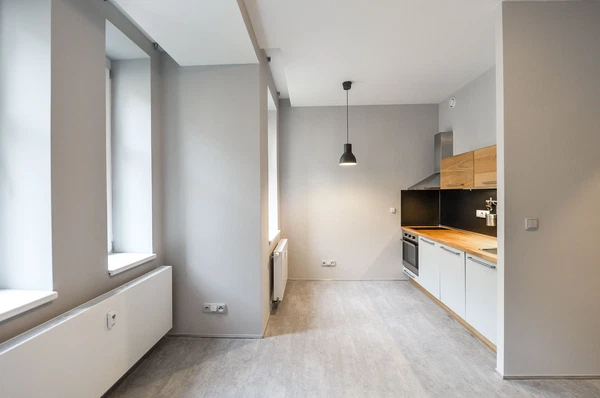 Lucemburská, Vinohrady - Praha 3 | Pronájem, Byt, 1+kk, 30 m²