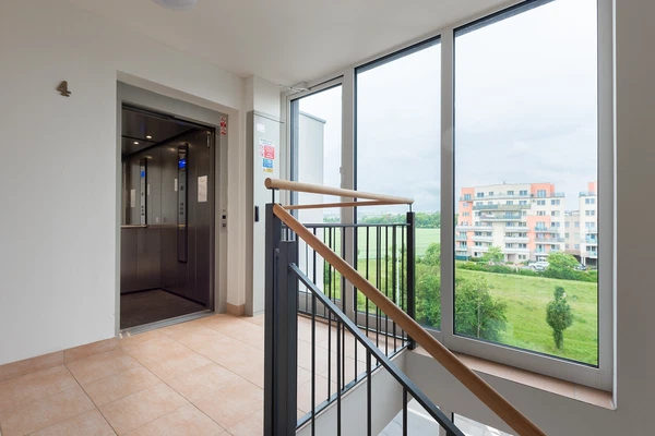 Tupolevova, Letňany - Praha 9 | Pronájem, Byt, 2+kk, 49 m²