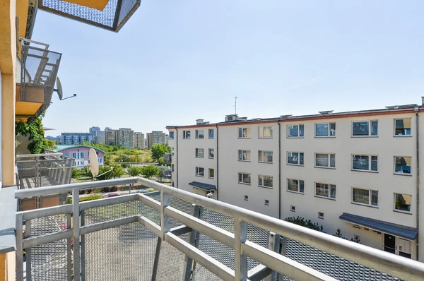 Melodická, Stodůlky - Prague 5 | Rent, Apartment, Studio (1+kk), 50 m²