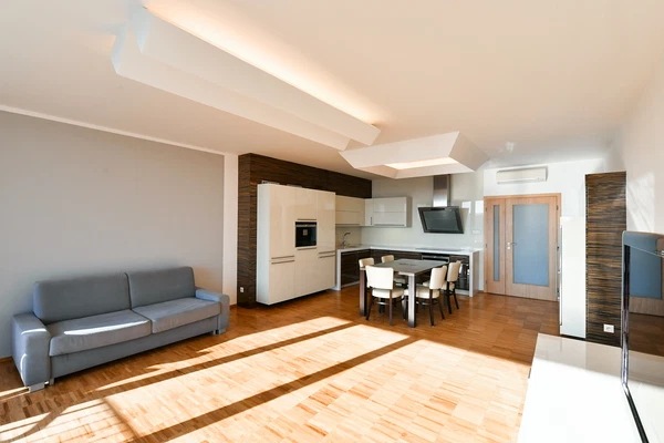 Švédská, Smíchov - Prague 5 | Sale, Apartment, Two-bedroom (3+kk), 110 m²