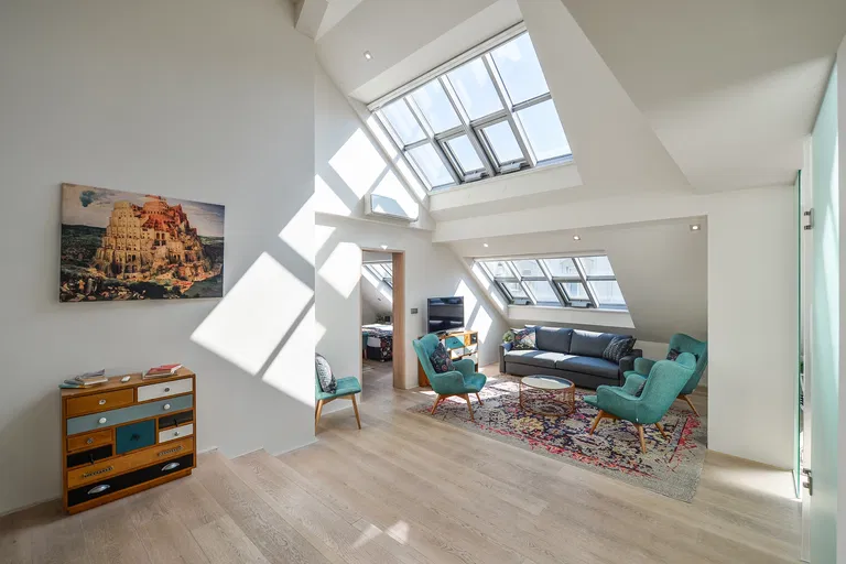 Ve Smečkách, Nové Město - Prague 1 | Rent, Apartment, Three-bedroom (4+kk), 152 m²