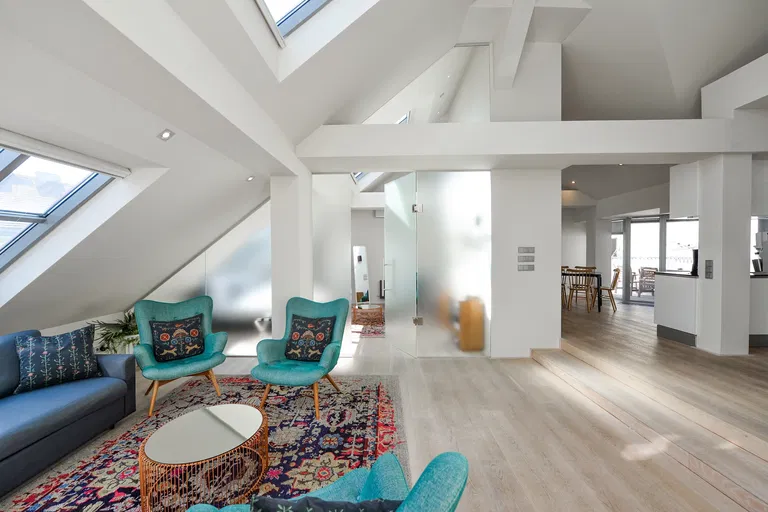 Ve Smečkách, Nové Město - Prague 1 | Rent, Apartment, Three-bedroom (4+kk), 152 m²