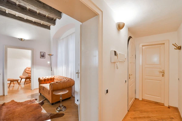 Vlašská, Malá Strana - Prague 1 | Rent, Apartment, Two-bedroom (3+kk), 55 m²