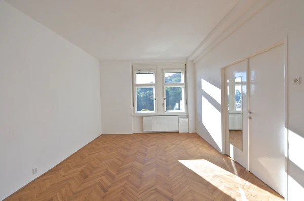 Úvoz, Malá Strana - Prague 1 | Rent, Apartment, Two-bedroom (3+1), 116 m²