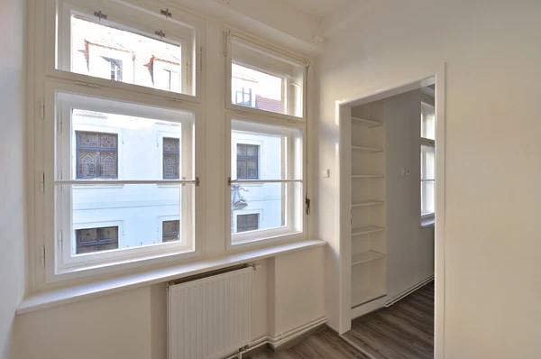 Úvoz, Malá Strana - Prague 1 | Rent, Apartment, Two-bedroom (3+1), 116 m²