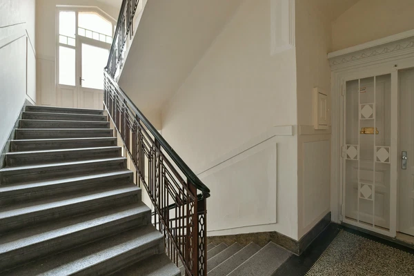 Lucemburská, Vinohrady - Prague 3 | Rent, Apartment, One-bedroom (2+1), 85 m²