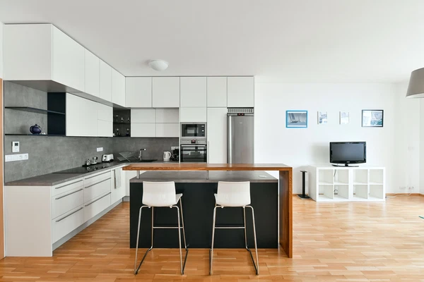 Korunní, Vinohrady - Prague 10 | Rent, Apartment, Two-bedroom (3+kk), 104 m²