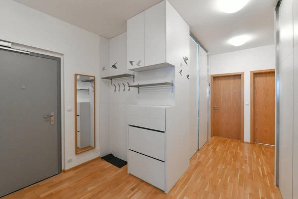 Korunní, Vinohrady - Prague 10 | Rent, Apartment, Two-bedroom (3+kk), 104 m²