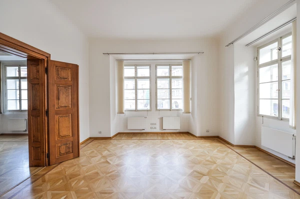 Malostranské náměstí, Malá Strana - Prague 1 | Rent, Office building, 154 m²