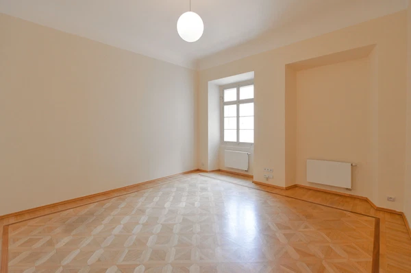 Malostranské náměstí, Malá Strana - Prague 1 | Rent, Office building, 154 m²