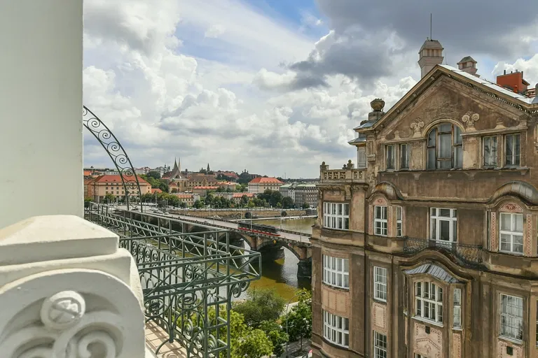 Janáčkovo nábřeží, Smíchov - Praha 5 | Pronájem, Byt, 3+kk, 97 m²