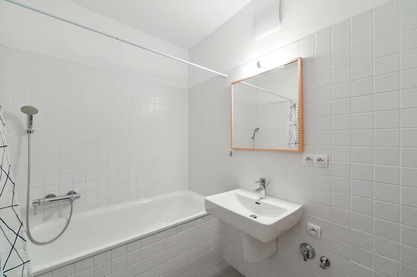 U Uranie, Holešovice - Praha 7 | Pronájem, Byt, 3+kk, 70 m²