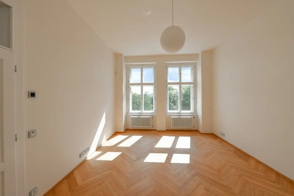 Janáčkovo nábřeží, Malá Strana - Prague 5 | Rent, Apartment, Three-bedroom (4+kk), 202 m²