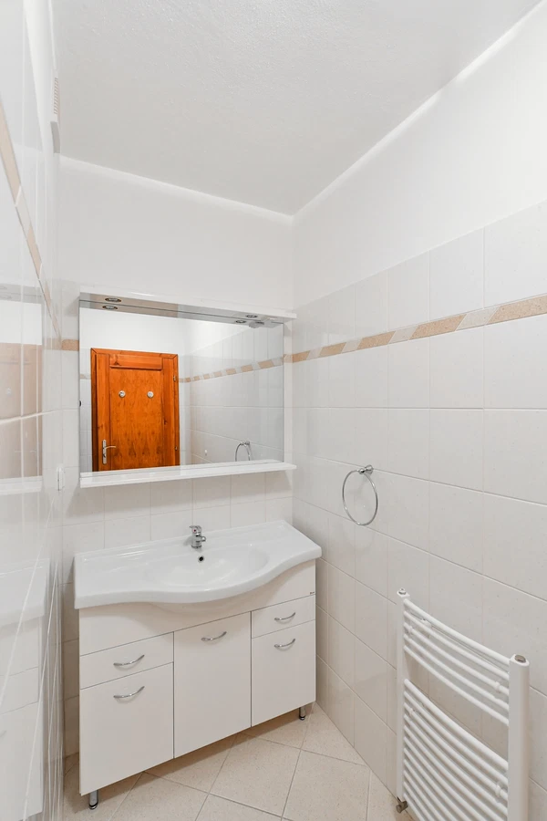 Zdíkovská, Smíchov - Prague 5 | Rent, House, Six-bedroom (7+1), 300 m²