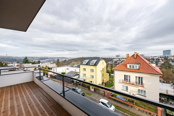 U Dubu, Braník - Prague 4 | Rent, House, Five-bedroom (6+1), 353 m²