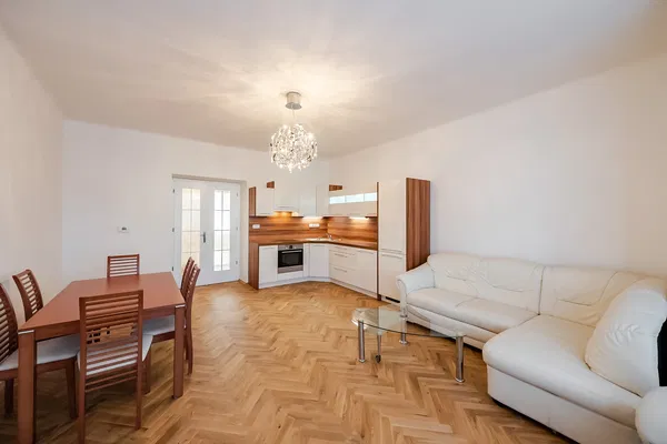 Jugoslávských partyzánů, Bubeneč - Prague 6 | Rent, Apartment, Three-bedroom (4+kk), 119 m²