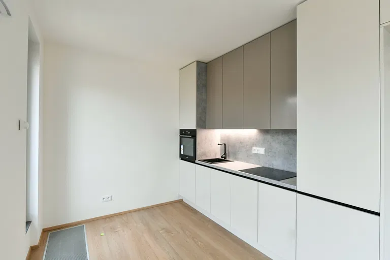 U Vlachovky, Libeň - Praha 8 | Pronájem, Byt, 1+kk, 31 m²