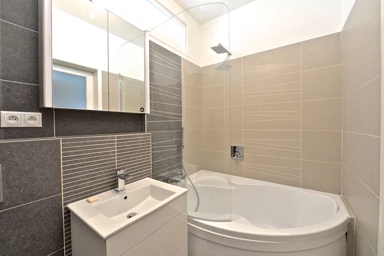 Konviktská, Staré Město - Praha 1 | Pronájem, Byt, 1+kk, 38 m²