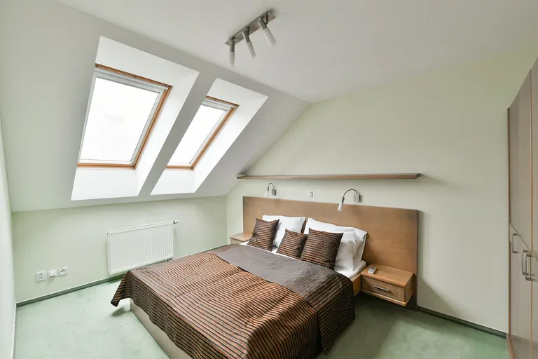 Jindřicha Plachty, Smíchov - Prague 5 | Rent, Apartment, Three-bedroom (4+kk), 100 m²