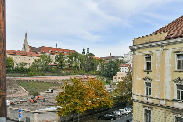 Trojická, Nové Město - Praha 2 | Pronájem, Byt, 2+kk, 62 m²