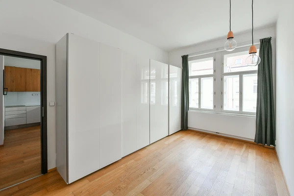 Trojická, Nové Město - Prague 2 | Rent, Apartment, One-bedroom (2+kk), 62 m²