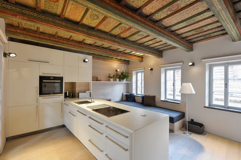 Vlašská, Malá Strana - Praha 1 | Pronájem, Byt, 2+kk, 50 m²