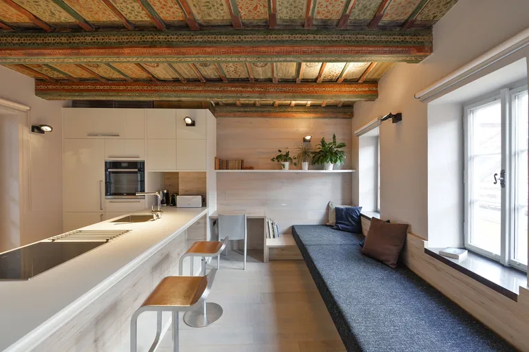 Vlašská, Malá Strana - Praha 1 | Pronájem, Byt, 2+kk, 50 m²