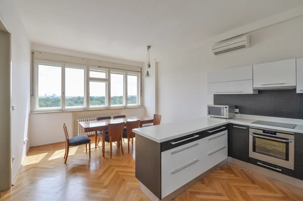 Milady Horákové, Bubeneč - Praha 7 | Pronájem, Byt, 3+1, 128 m²