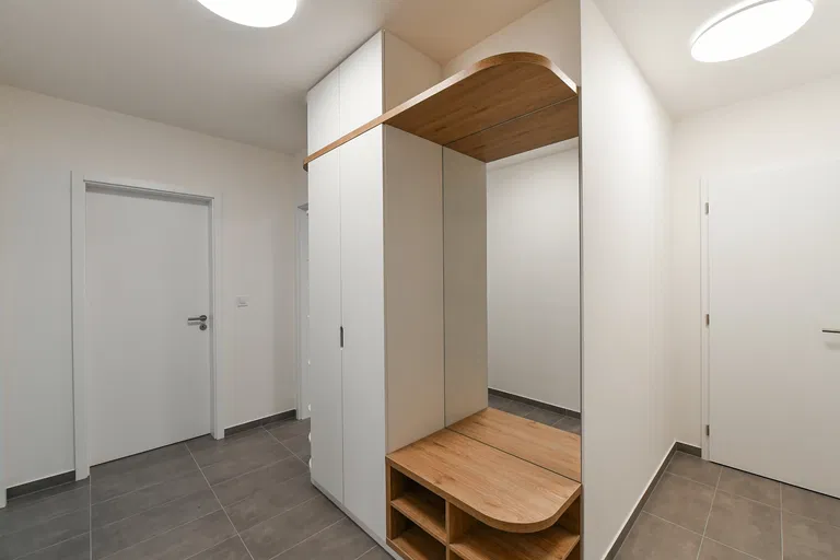 Zvěřinova, Strašnice - Praha 3 | Pronájem, Byt, 3+kk, 112 m²