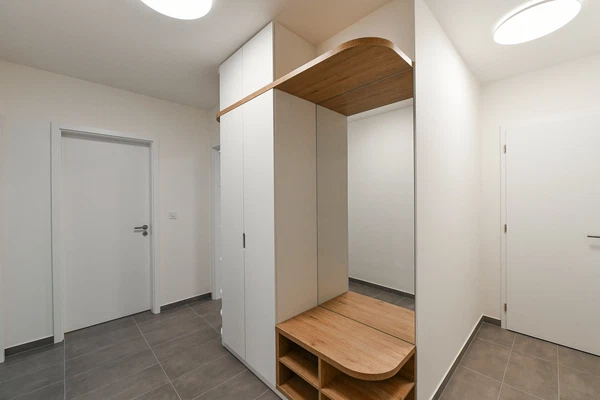 Zvěřinova, Strašnice - Praha 3 | Pronájem, Byt, 3+kk, 91 m²